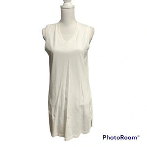 Lands’ End cream shift dress size small 6-8 side pockets